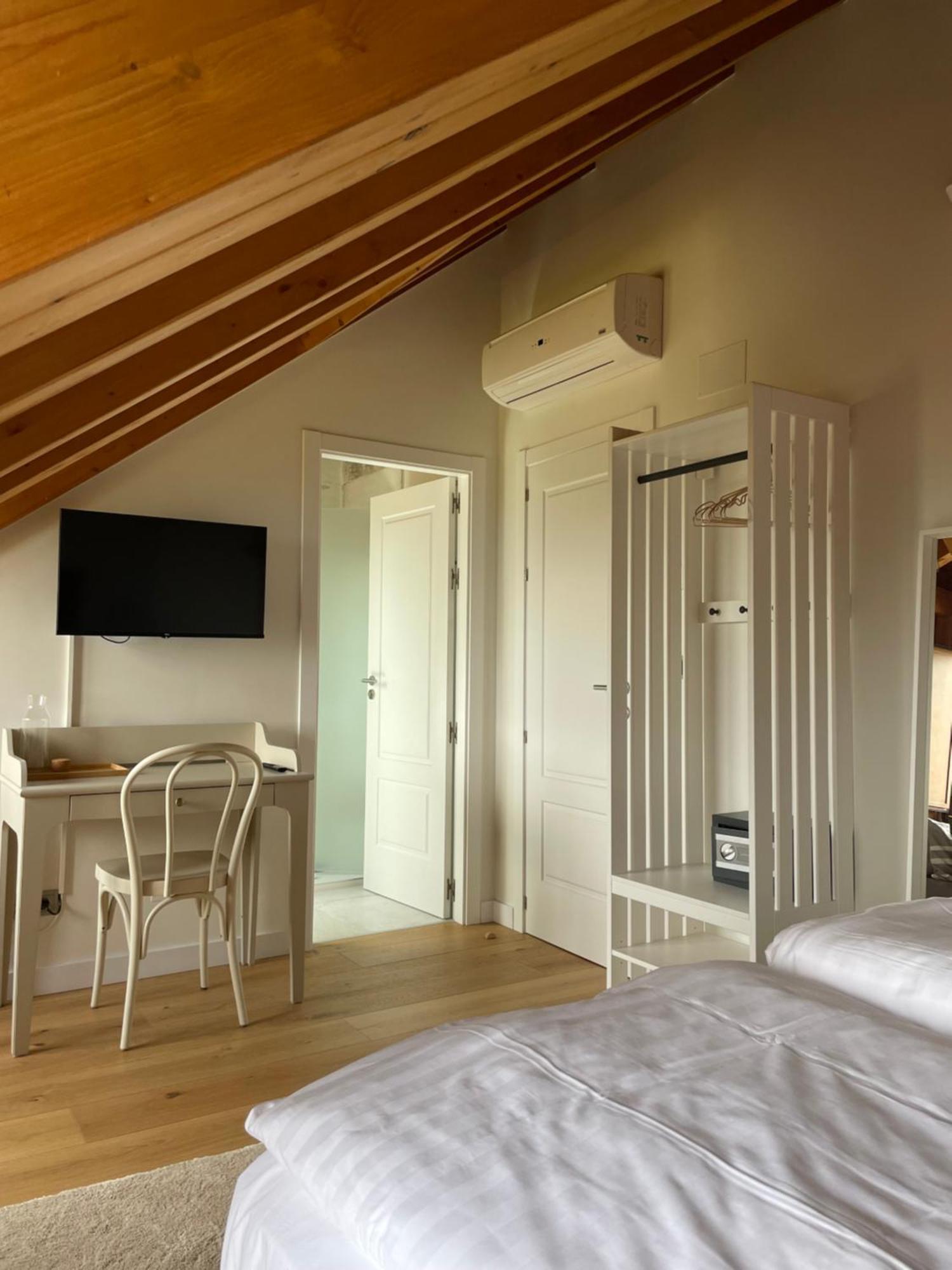 Boutique Finca Esencial Вильяфранка-дель-Бьерсо Экстерьер фото